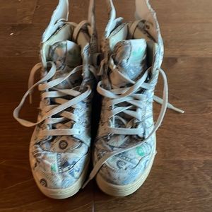 Adidas Jeremy scoot money sneakers original ones
